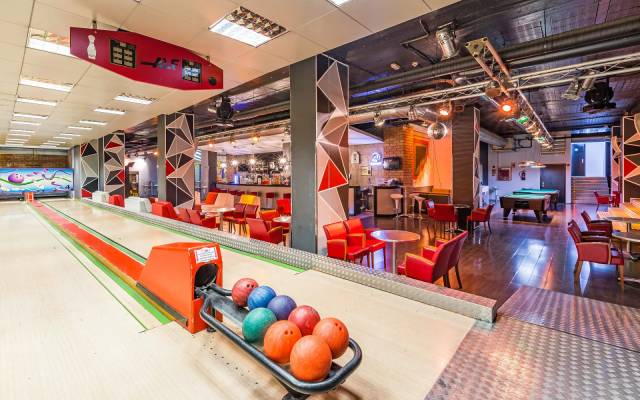 Bowling/Sala de jogos