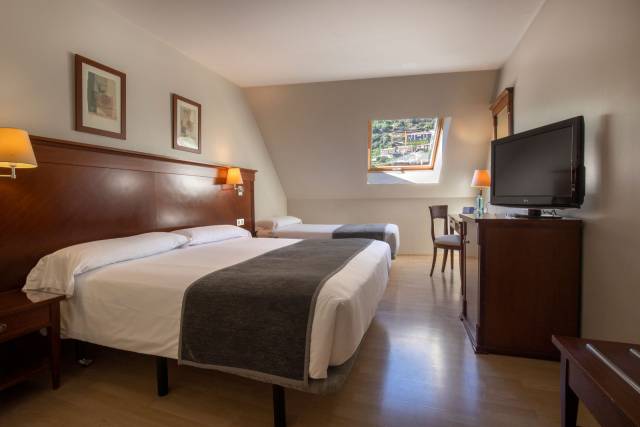 Quarto triplo