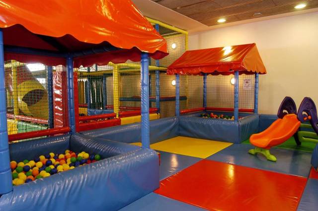 Kids Club