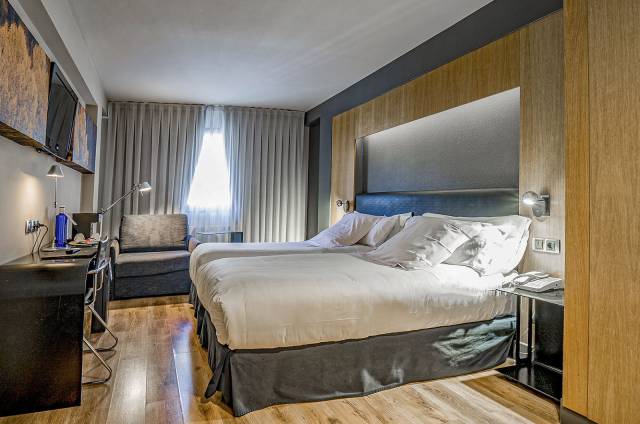 Quarto duplo