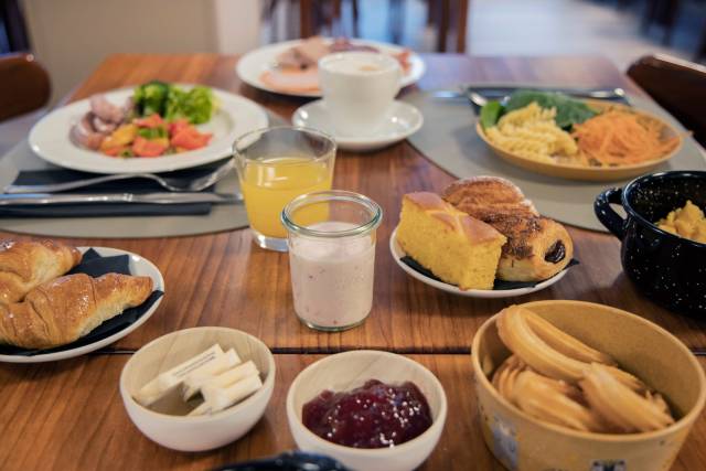 Buffet de pequeno-almoço