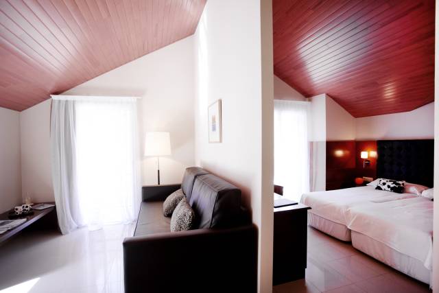 Junior Suite		