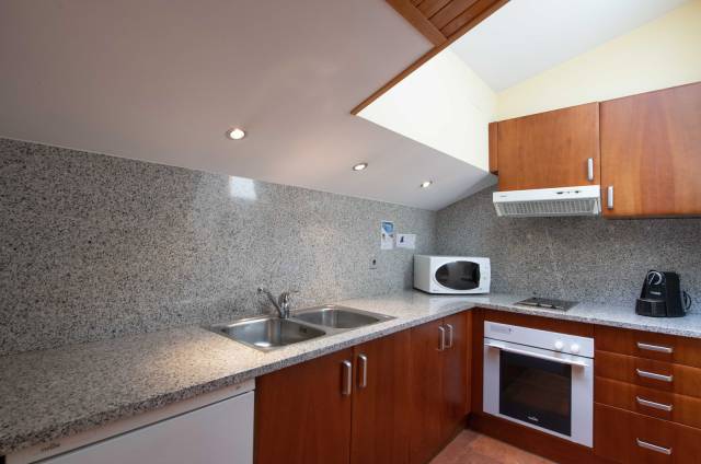 Apartamento T2 com varanda 5 pessoas