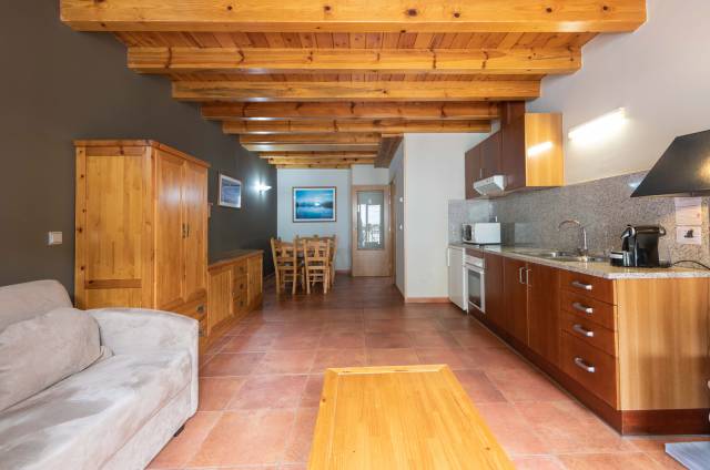 Apartamento T2 com varanda 6 pessoas
