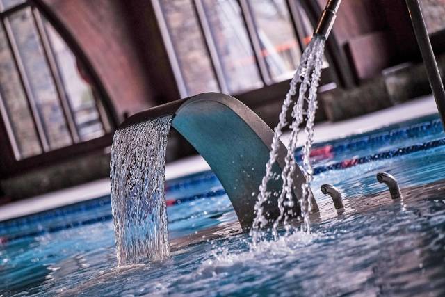 Piscina interior