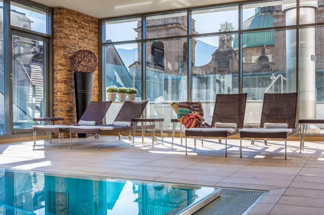 Piscina interior