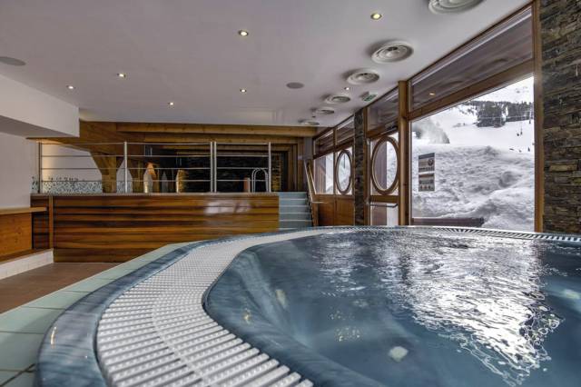 Jacuzzi