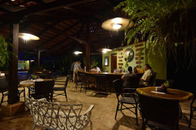 Bar