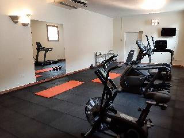 Desportos y Entretenimento