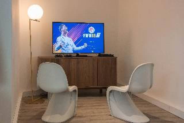Desportos y Entretenimento