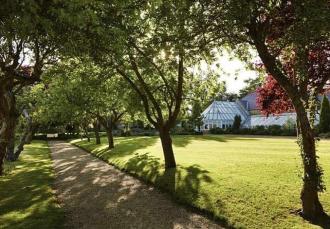 Hanbury Manor Marriott Hotel & Country Club