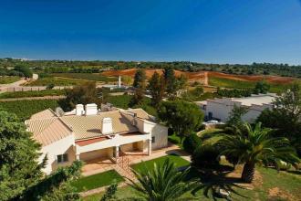 Quinta dos Vales Wine & Art