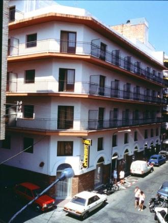 Castella Hotel