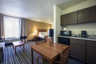 Comfort Suites At Sabino Canyo