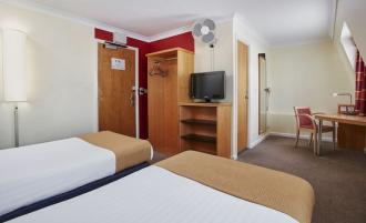 Holiday Inn Express London Victoria