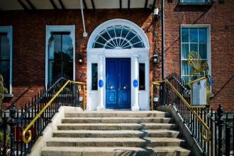 The Cliff Town House