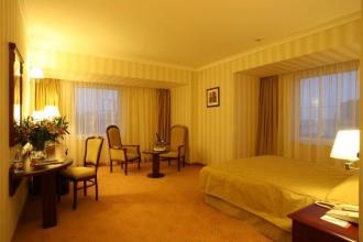 Ramada Hotel & Suites by Wyndham Bucharest North