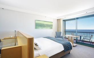 Crowne Plaza Coogee Beach