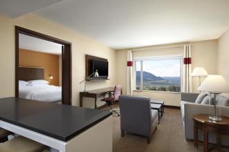 Four Points by Sheraton Kelowna Airport