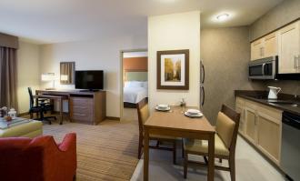 Homewood Suites by Hilton Winnipeg Airport-Polo Park, MB