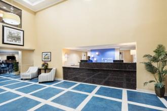 Holiday Inn Express Pocomoke City