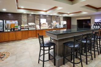 Holiday Inn Express & Suites A