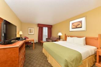 Holiday Inn Hotel & Suites Tucson Airport-North