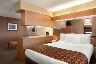 Microtel Inn & Suites by Wyndham El Paso Airport