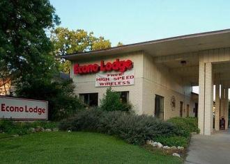 Econo Lodge Near Fredericksburg Battlefield