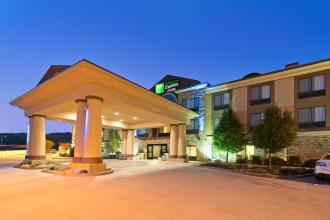 Holiday Inn Express & Suites R