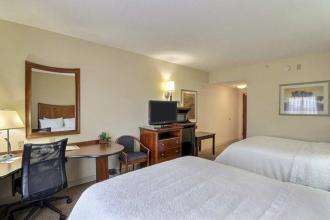 Hampton Inn & Suites Savannah - I-95 South -