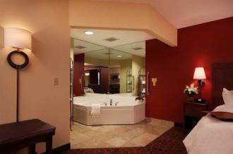 Hampton Inn Grand Rapids North