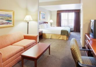 Holiday Inn Express West Sacramento