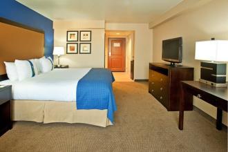 Holiday Inn Hotel & Suites Phoenix Airport