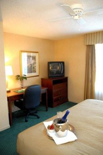 Homewood Suites Columbus Worthington