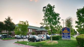 Best Western Plus Addison Galleria Hotel