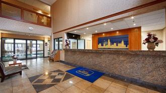 Best Western Inn & Suites - Midway Airport