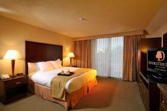 DoubleTree by Hilton Tucson Airport