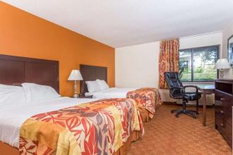 Baymont Inn & Suites Nashville