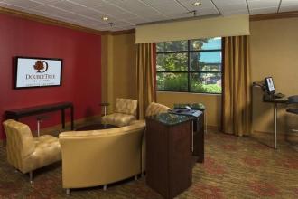 Doubletree By Hilton Asheville