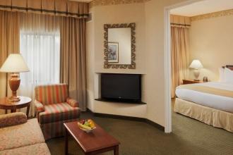 Doubletree Guest Suites Cincinnati/Sharonville