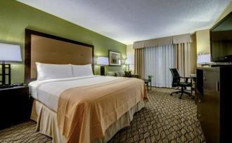 Holiday Inn Select San Diego North Miramar