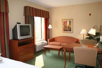 Hampton Inn - Suites St Louis-Edwardsville