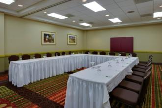 Holiday Inn Bridgeport-Trumbull-Fairfield