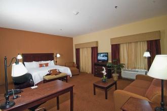 Hampton Inn & Suites Buda