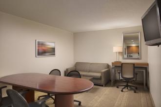 Holiday Inn Grand Rapids - Airport