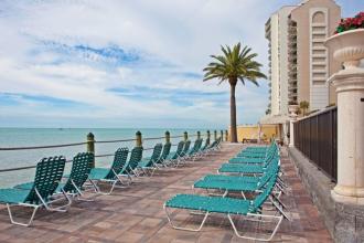 Holiday Inn Hotel & Suites Clearwater Beach