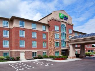 Holiday Inn Express & Suites C