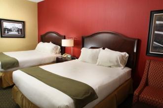 Holiday Inn Express and Suites Williamsburg