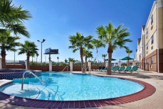 Candlewood Suites Galveston